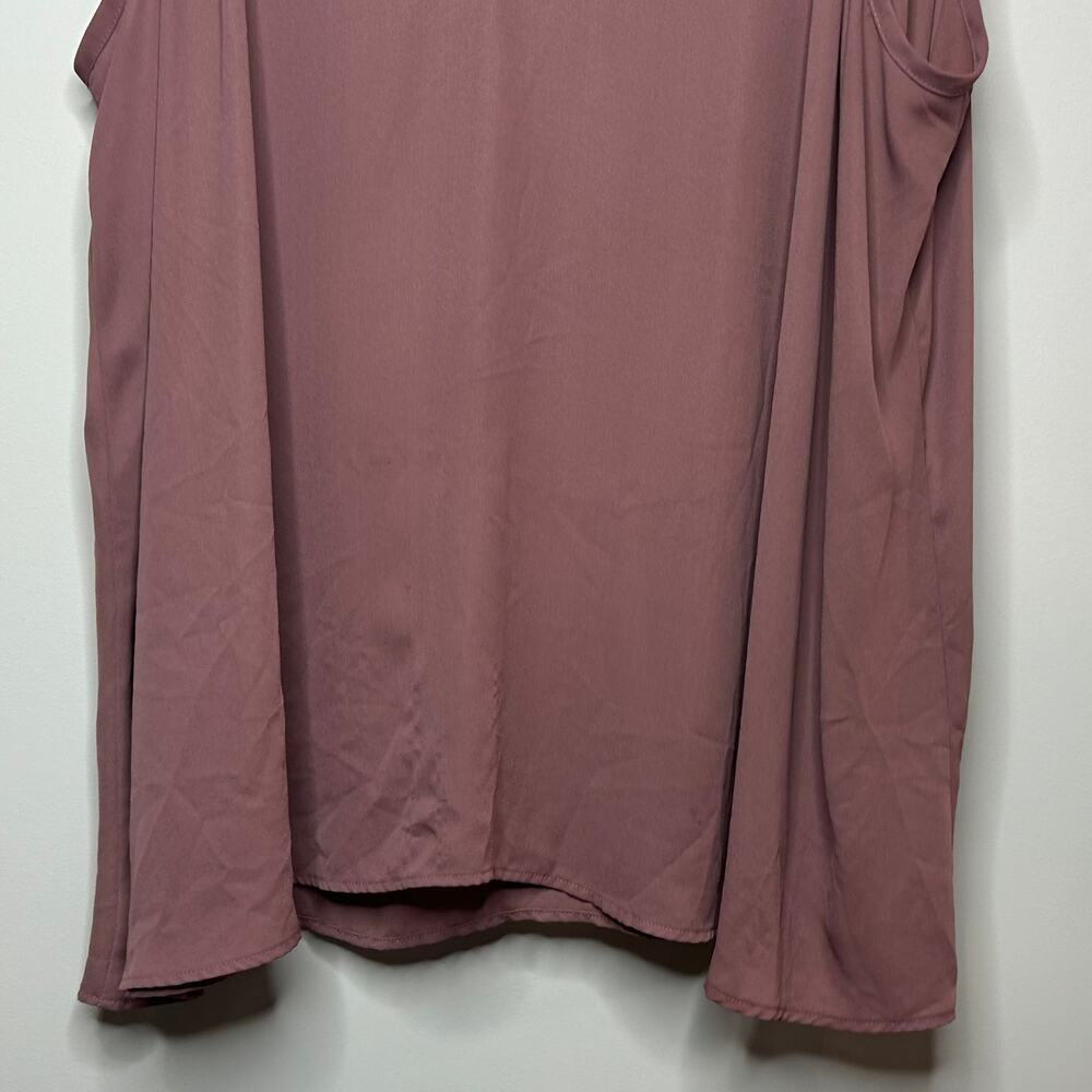 Torrid Lace Detail Tank Top Camisole Size 4 - Picture 8 of 8
